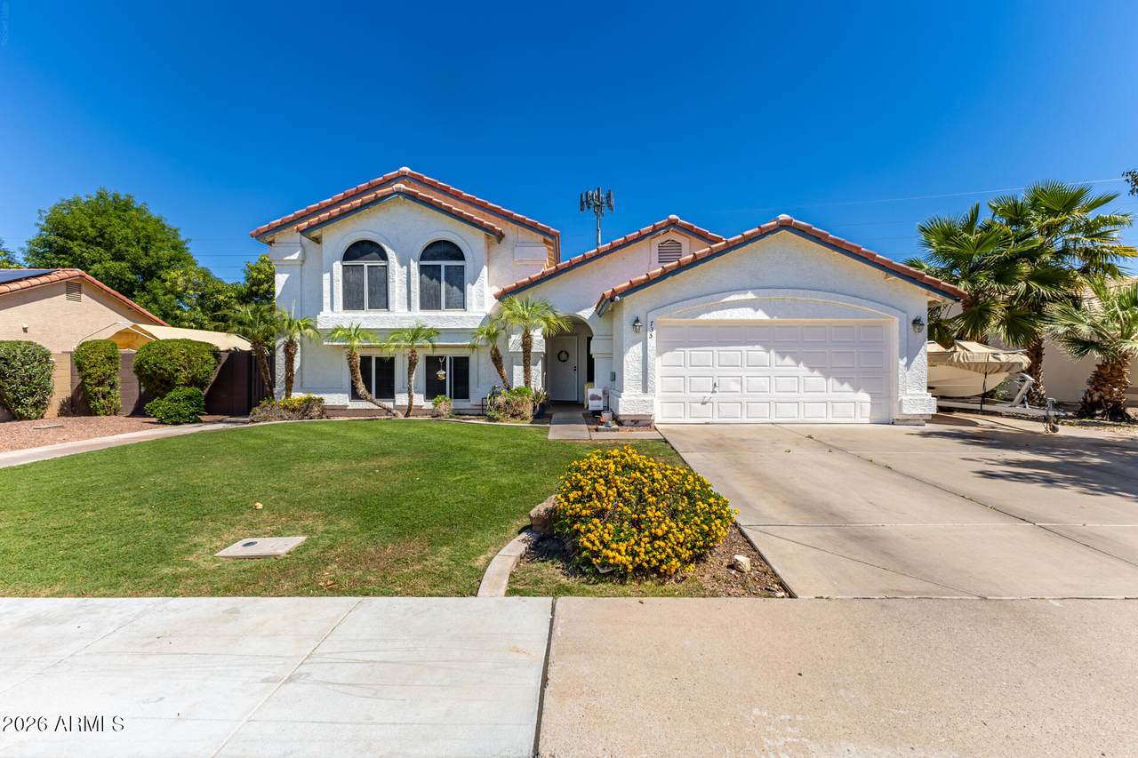735 Winthrop Circle - Photo 1