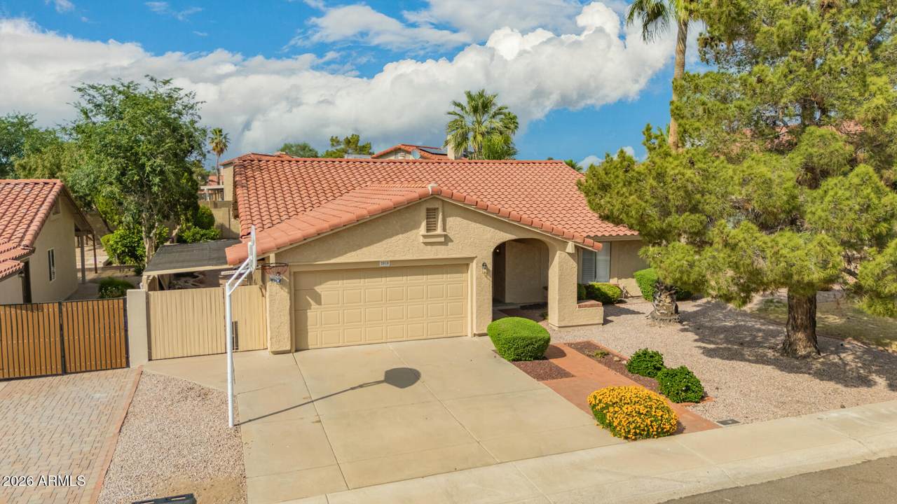 2010 Sheena Drive - Photo 1