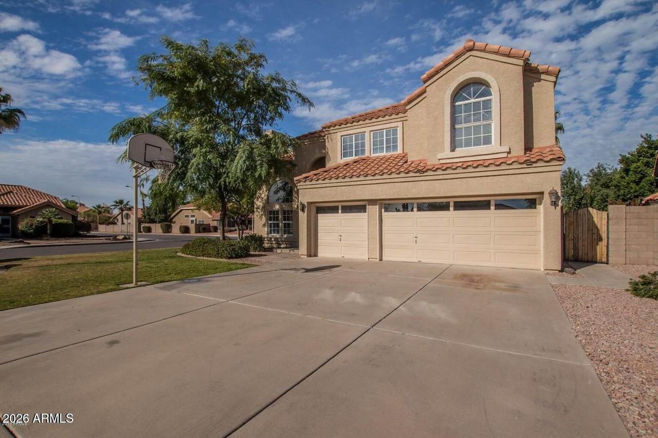 1300 Sycamore Court - Photo 1