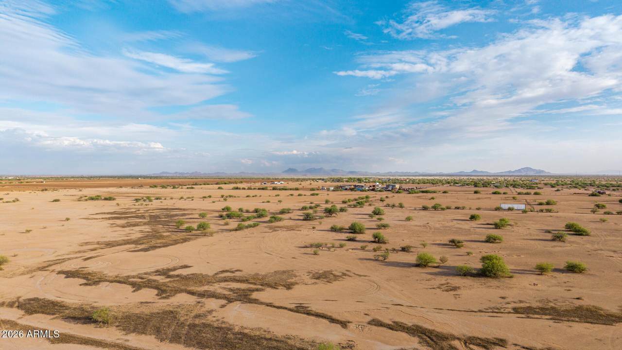 https://bt-photos.global.ssl.fastly.net/armls/1280_boomver_1_7006227-2.jpg
