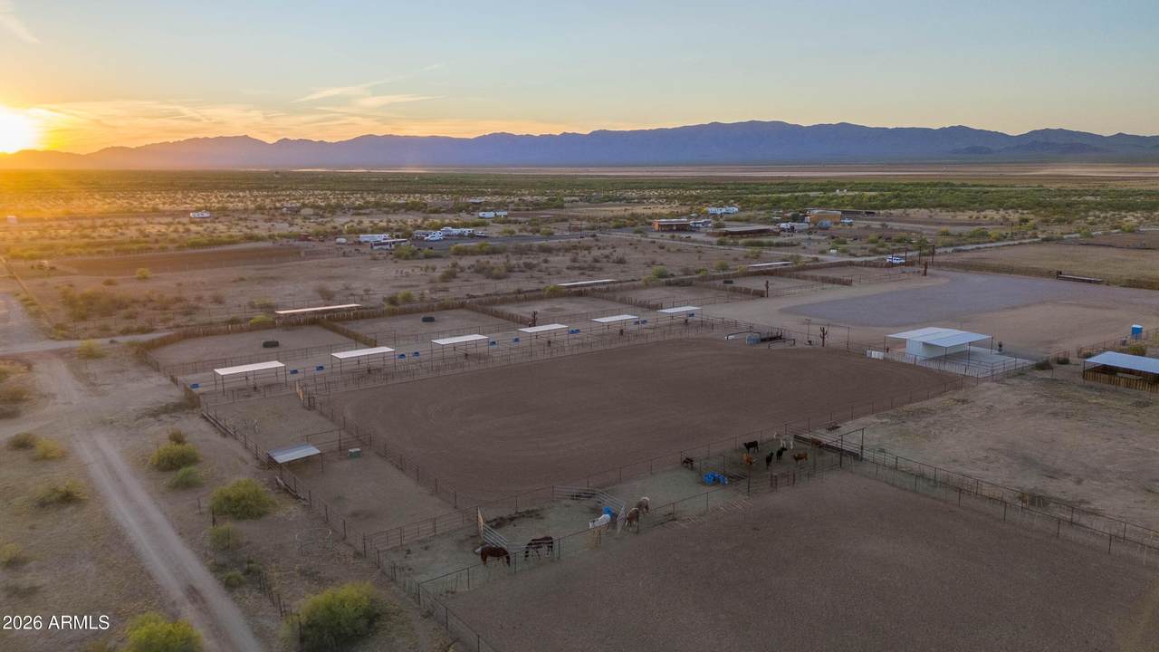 00005 529th Avenue - Photo 1