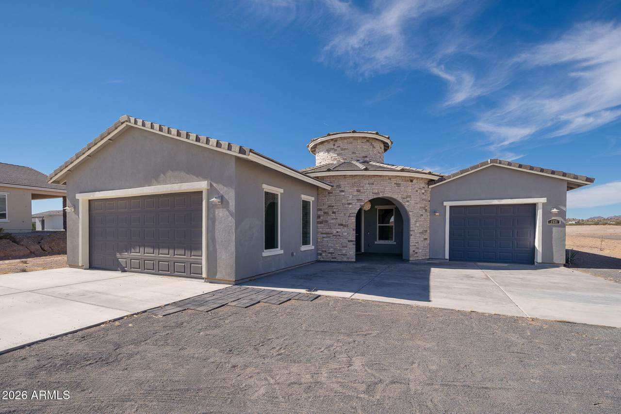 1531 Rhea Road - Photo 1
