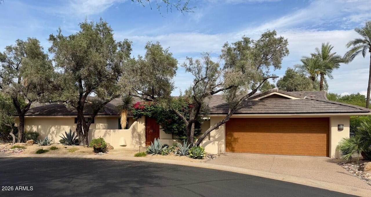 5635 Lincoln Drive - Photo 1