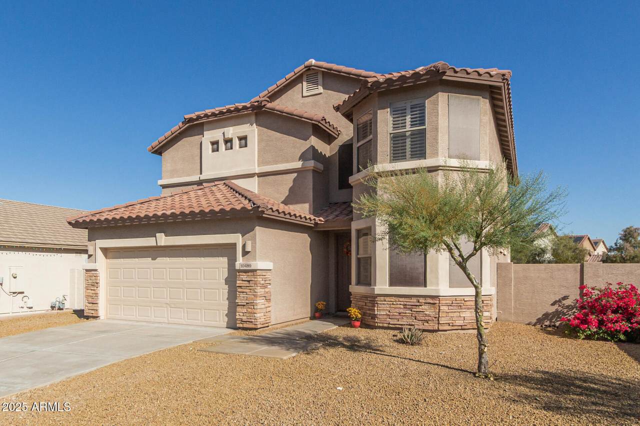 10489 182ND Drive - Photo 1