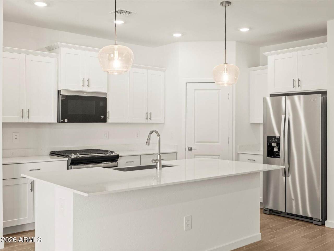33110 Noir Drive - Photo 1