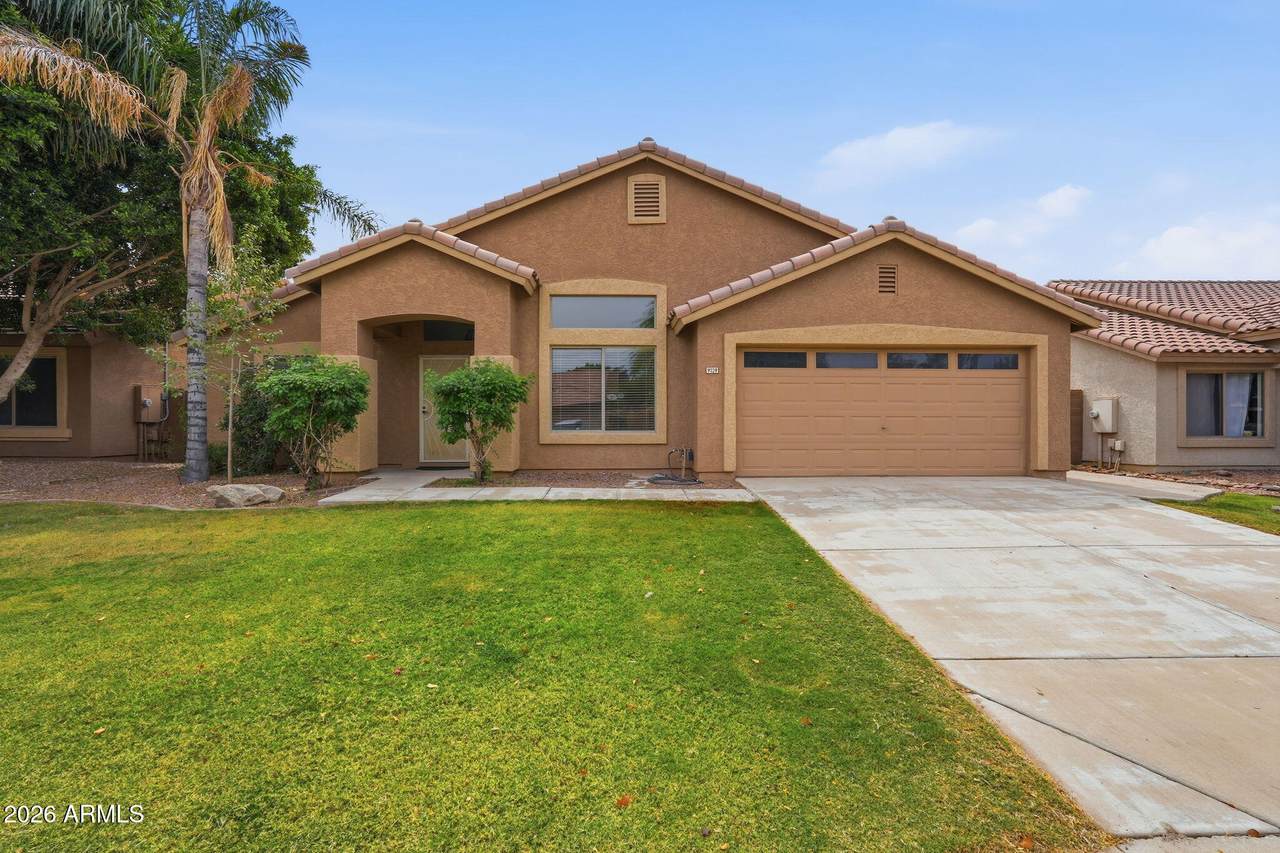 9729 Jan Avenue - Photo 1