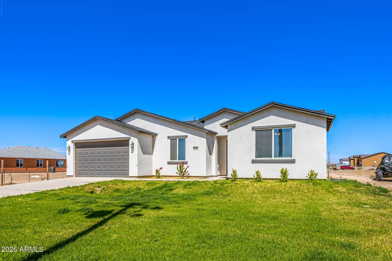 37636 Coolidge Street - Photo 1