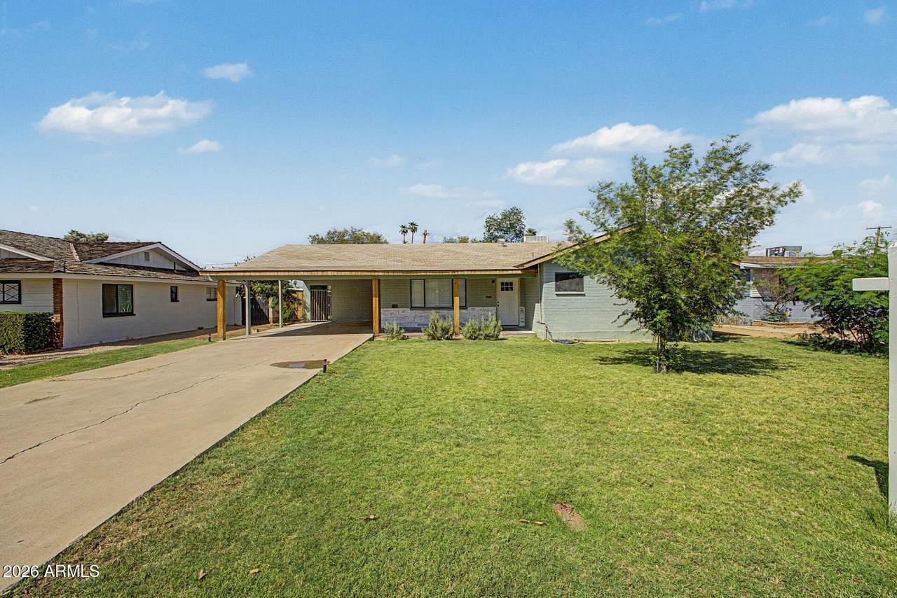 5828 Morten Avenue - Photo 1