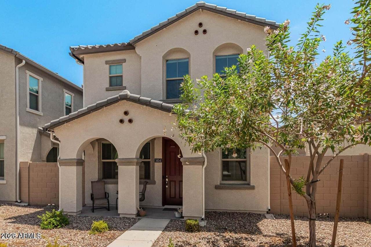 1654 82ND Way - Photo 1