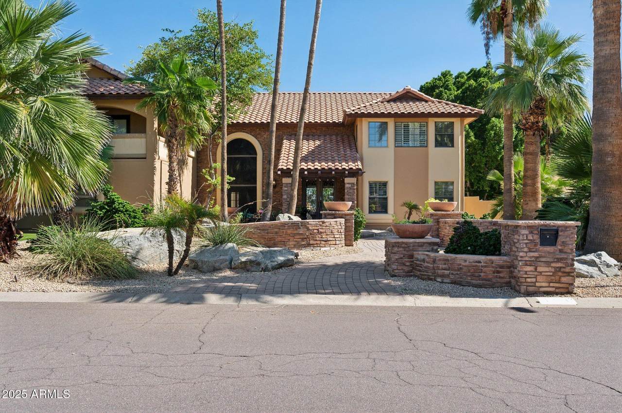 11621 Blackfoot Drive - Photo 1