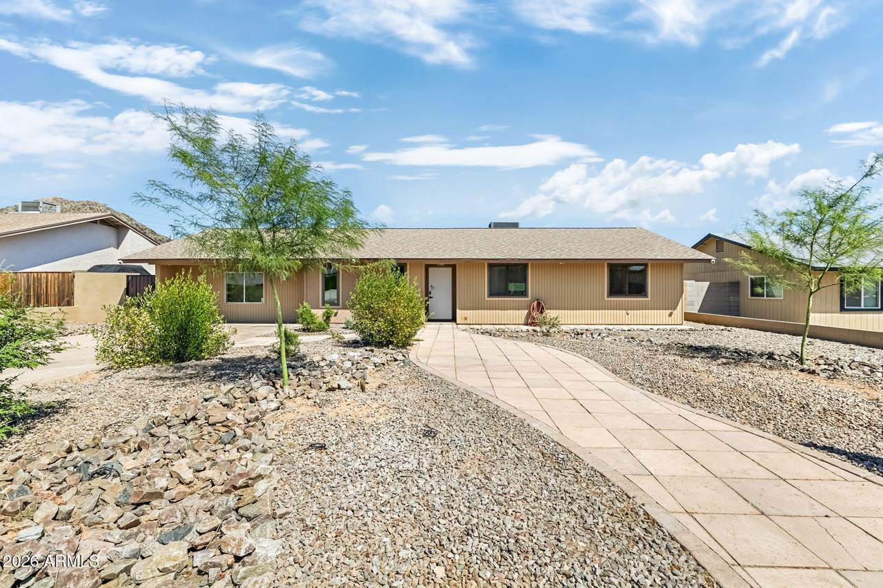 12833 22ND Street - Photo 1