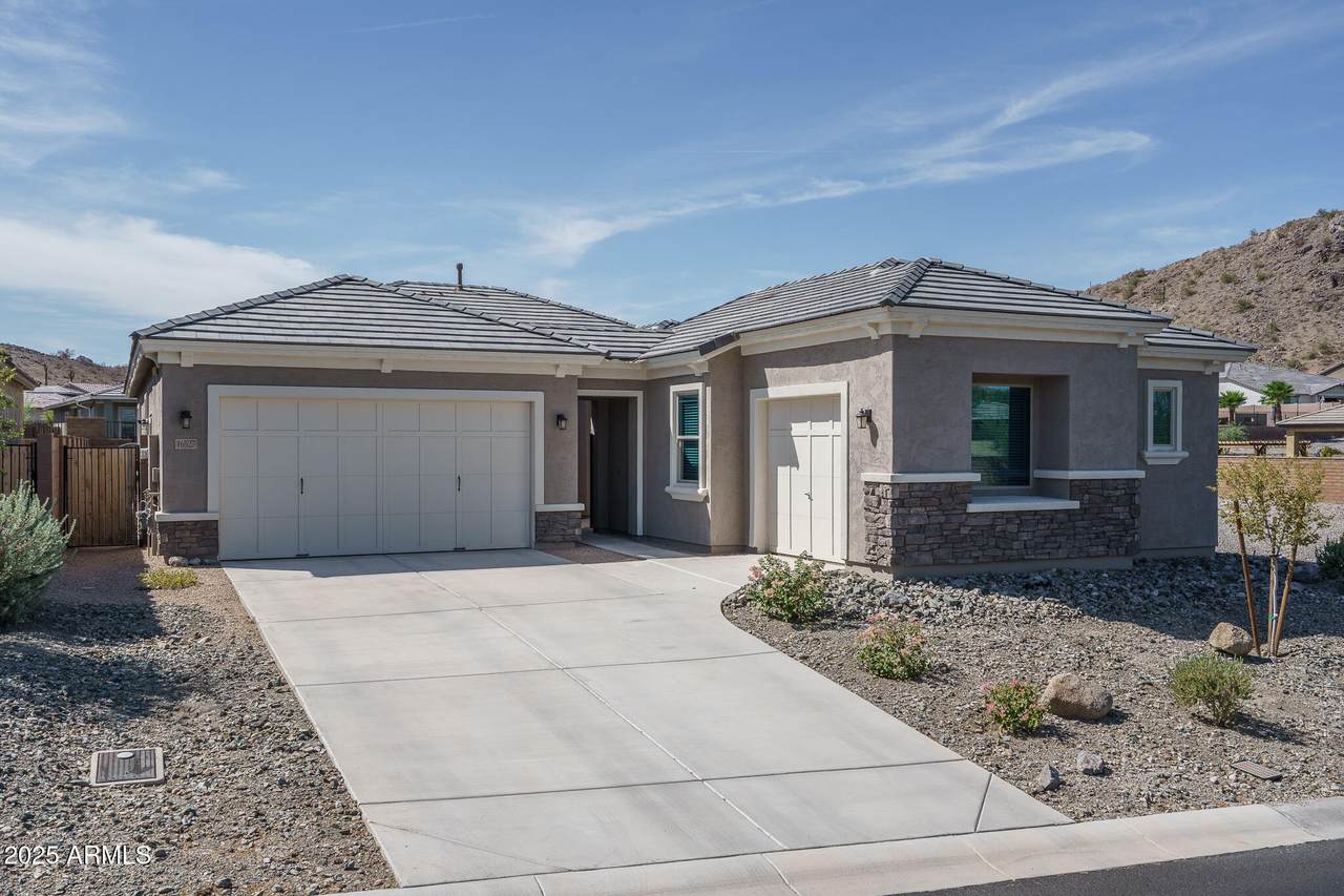 16527 Valencia Drive - Photo 1
