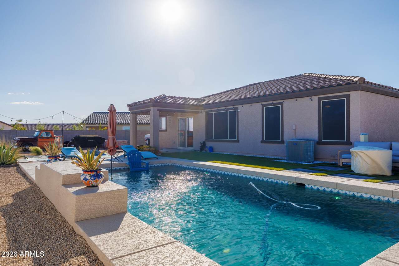 1477 Jaycie Drive - Photo 1