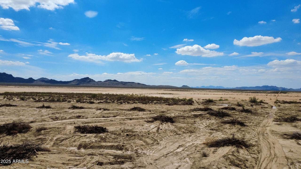 001 Harmon Road - Photo 1