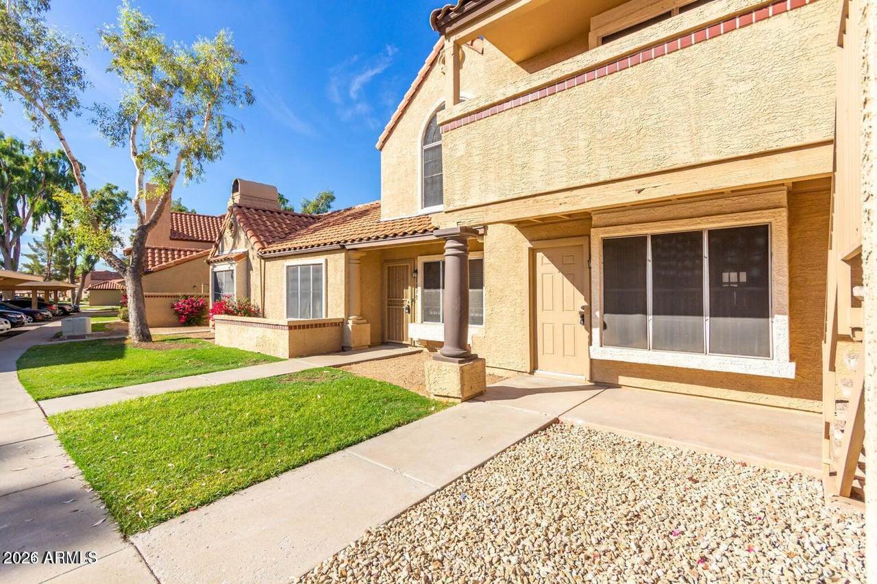 4601 102 Avenue - Photo 1
