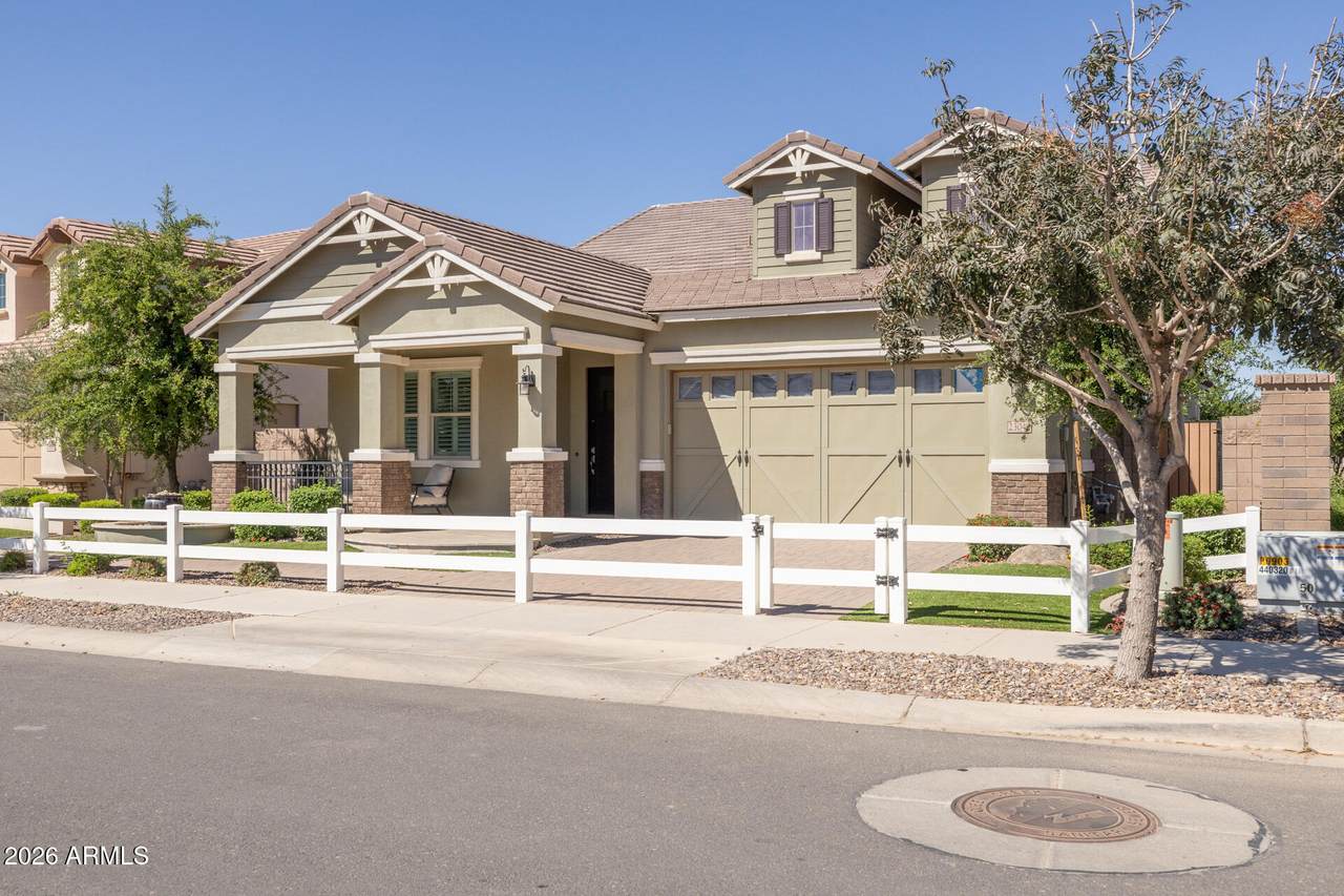 23040 Arrowhead Trail - Photo 1