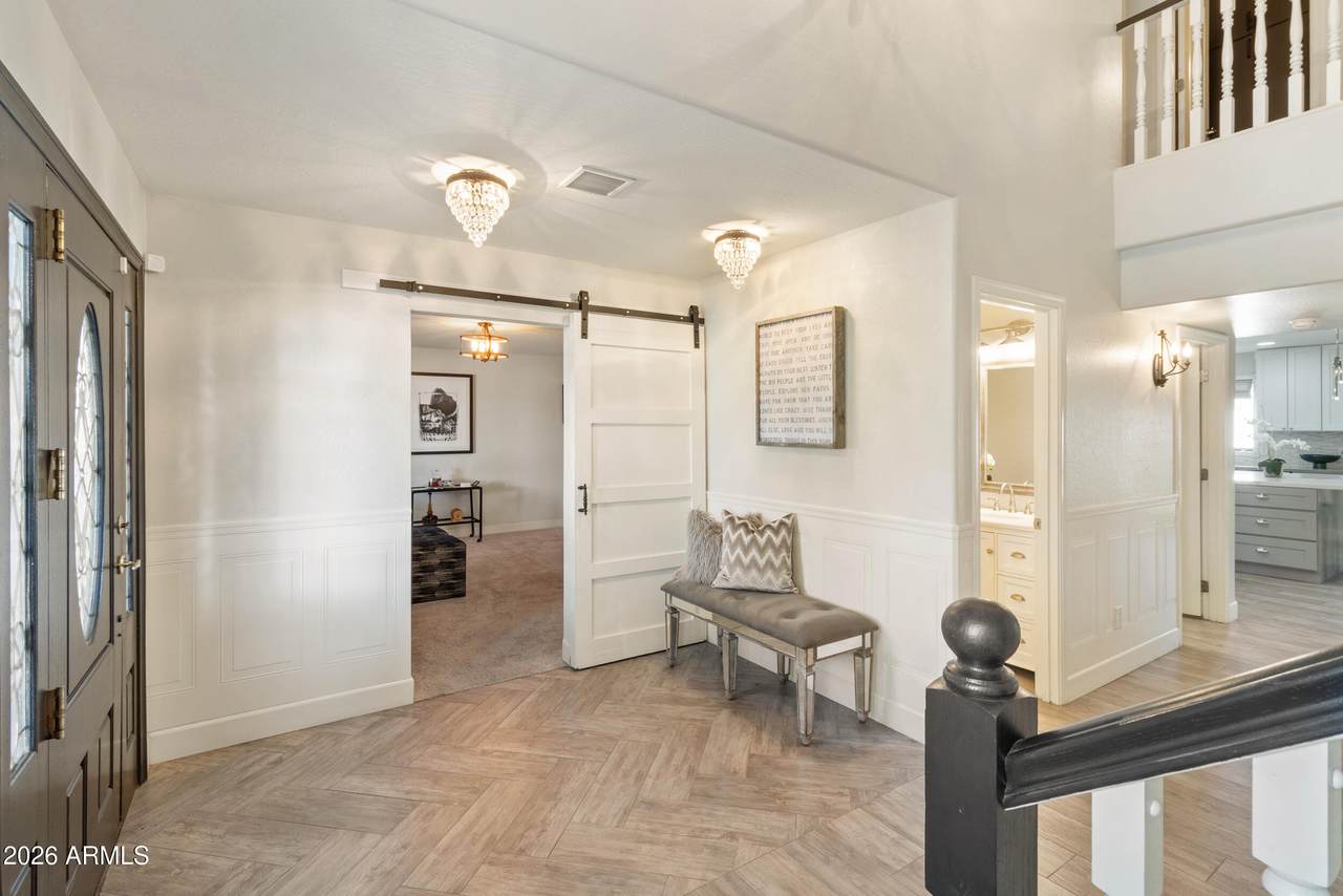 https://bt-photos.global.ssl.fastly.net/armls/1280_boomver_1_7009774-2.jpg