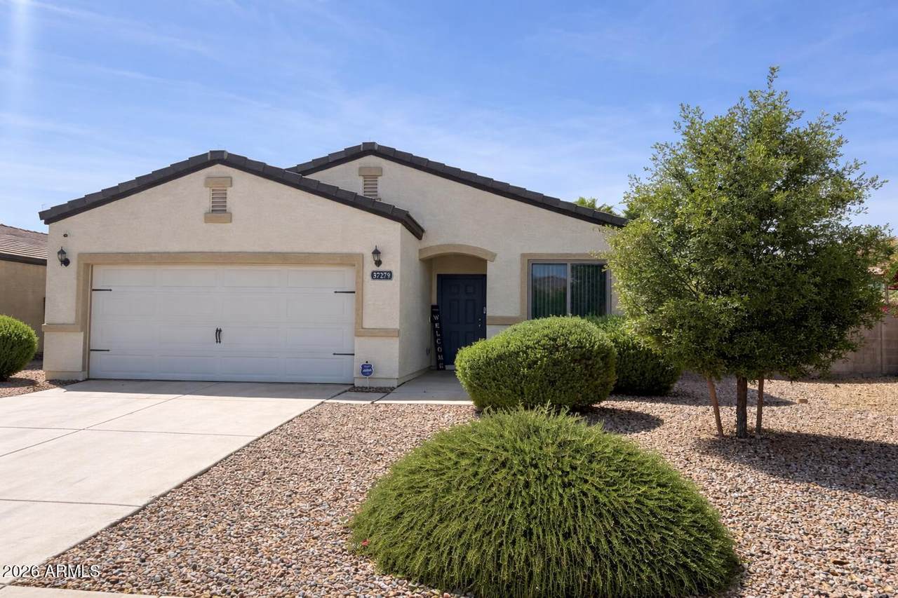 37279 La Paz Street - Photo 1