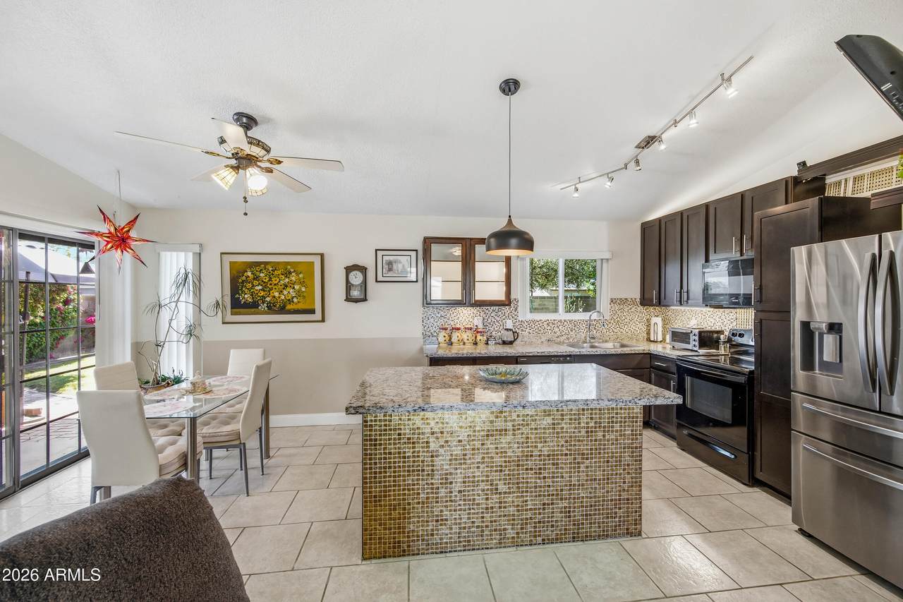 5133 Shasta Street - Photo 1