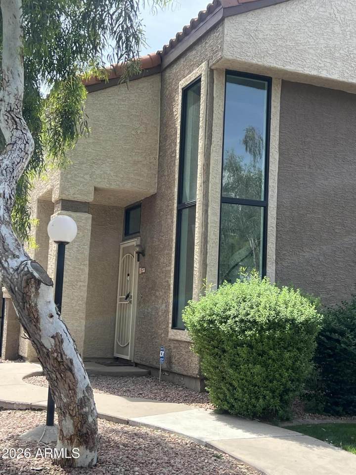 1905 University Drive - Photo 1
