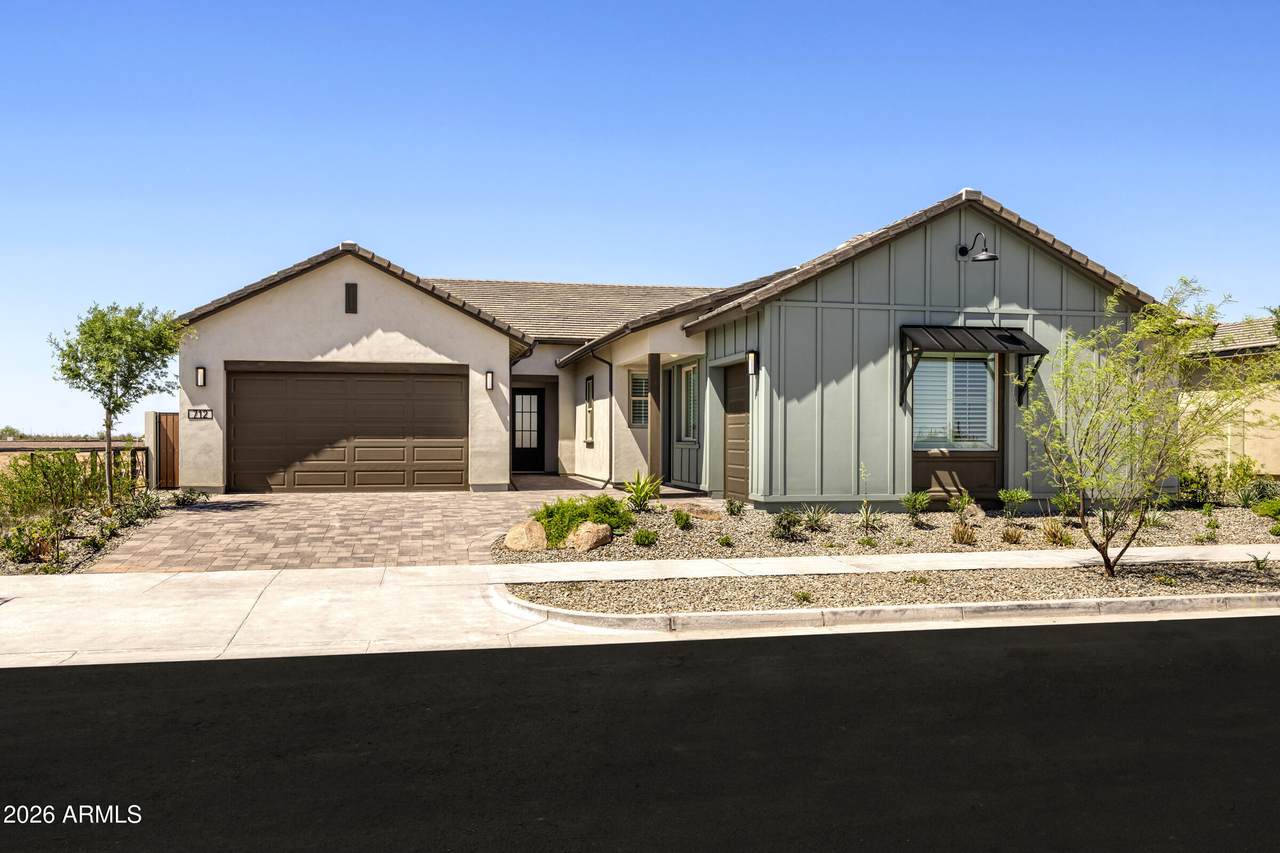 712 Treasure Trail - Photo 1