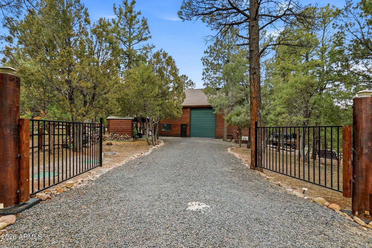 2287 Richenbacher Circle - Photo 1
