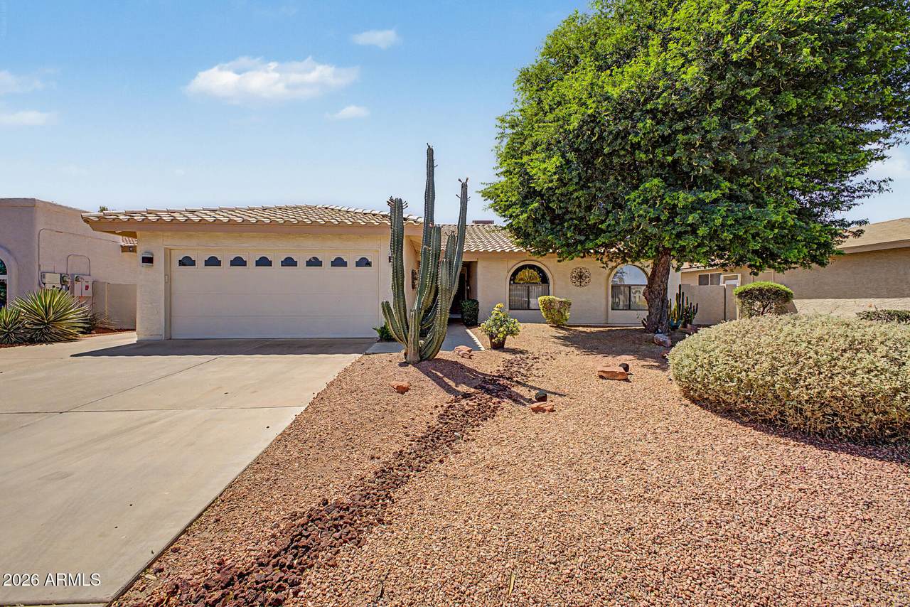 10409 San Tan Boulevard - Photo 1