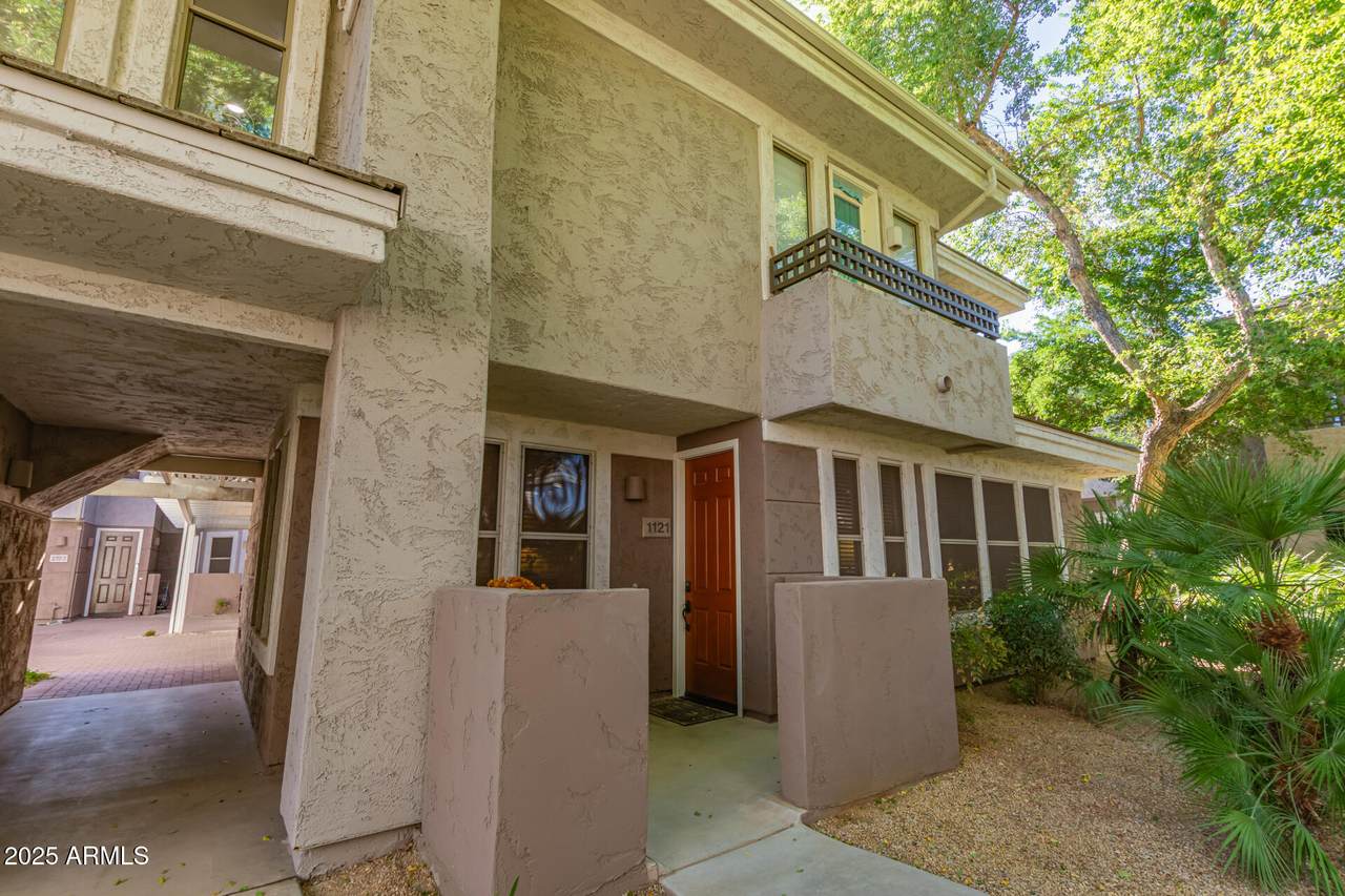 15221 Clubgate Drive - Photo 1