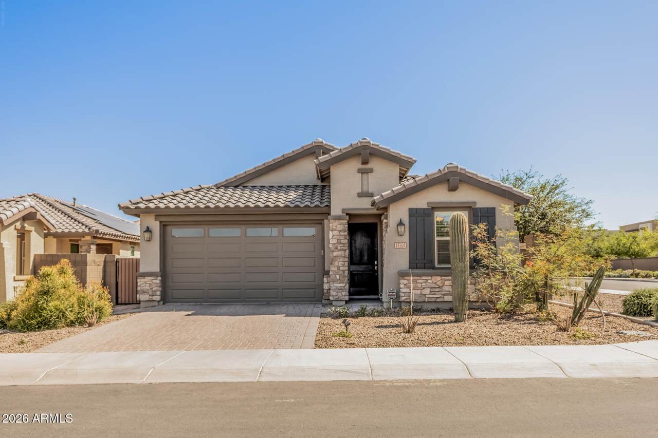 15301 Moreland Street - Photo 1