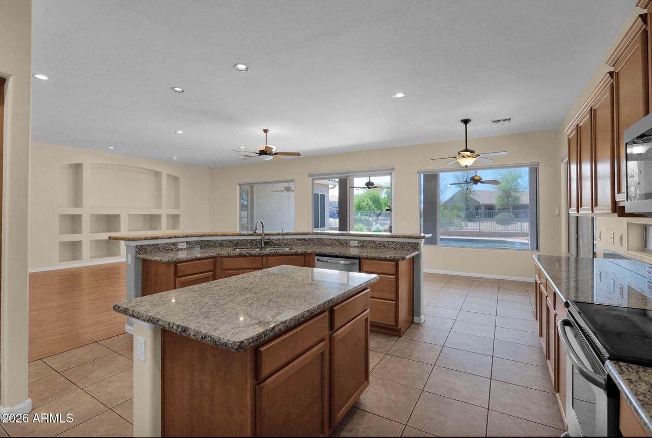 25040 44TH Avenue - Photo 1