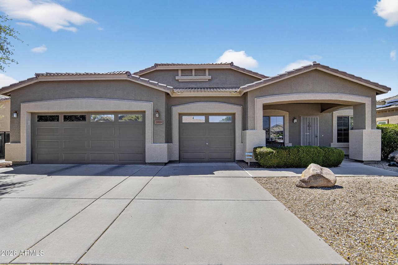 2959 Rosewood Avenue - Photo 1