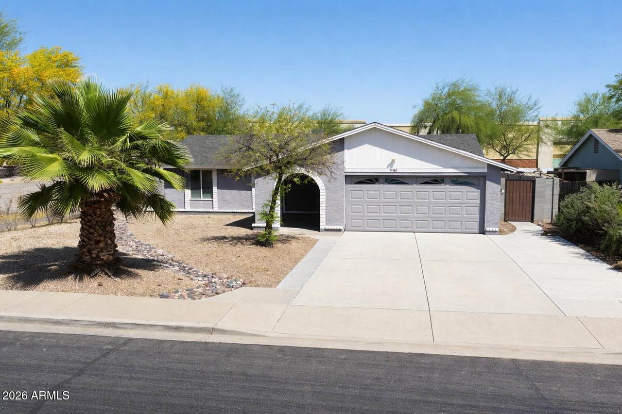945 Central Drive - Photo 1
