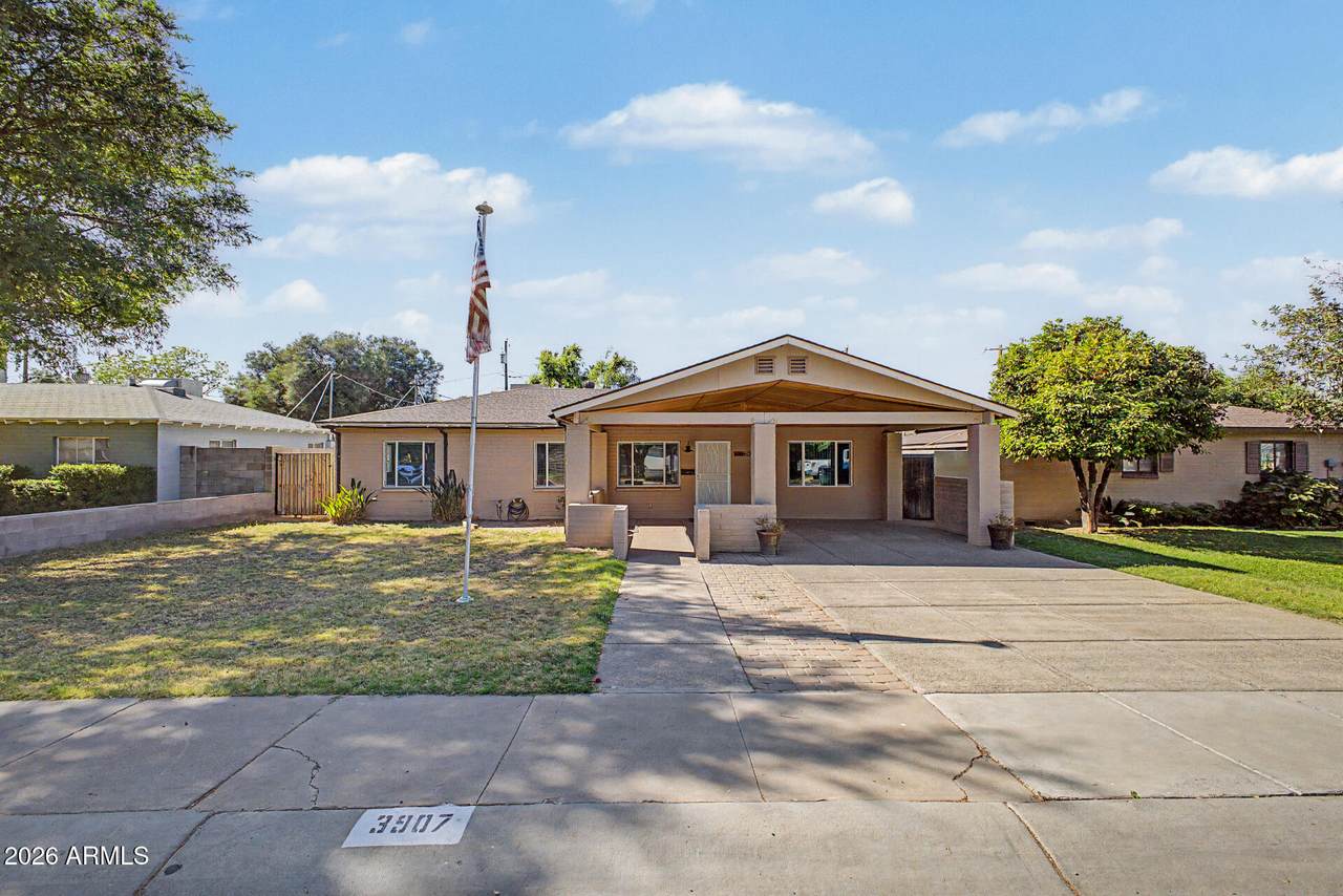 3907 Mulberry Drive - Photo 1