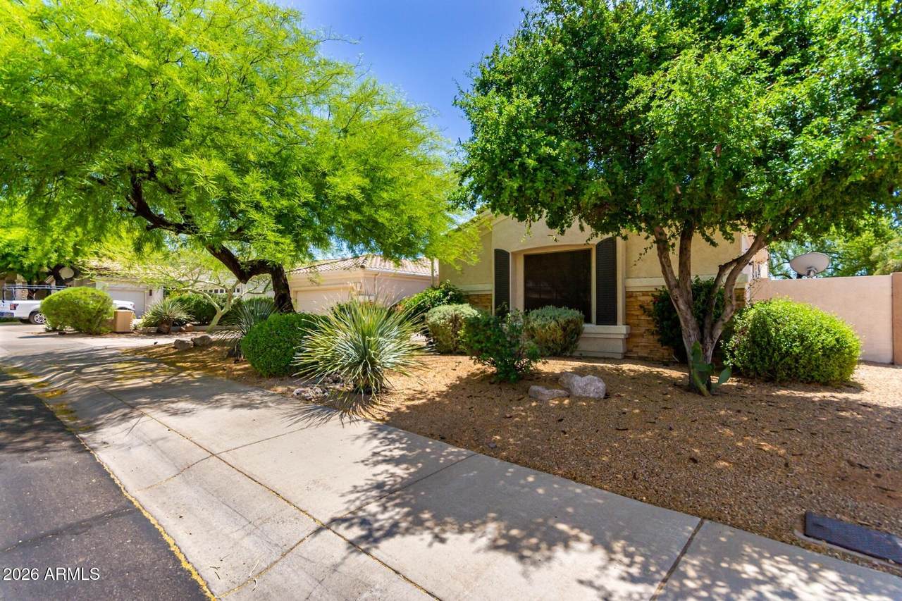 https://bt-photos.global.ssl.fastly.net/armls/1280_boomver_1_7012244-2.jpg