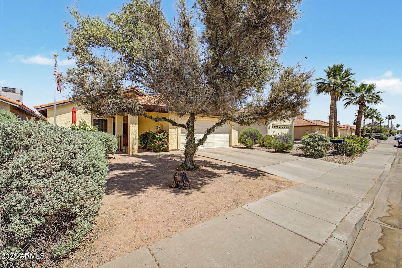 4186 Park Avenue - Photo 1