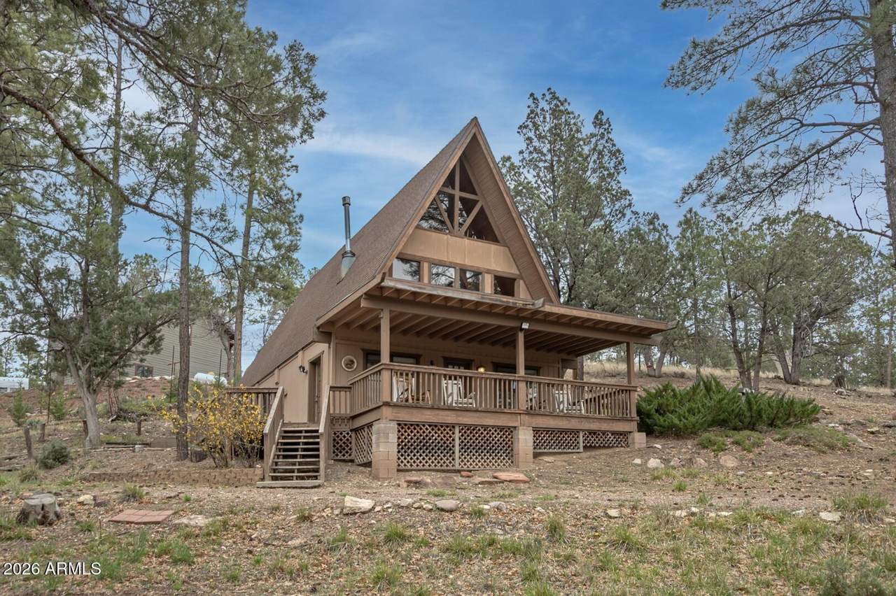 477 Morris Meadows - Photo 1