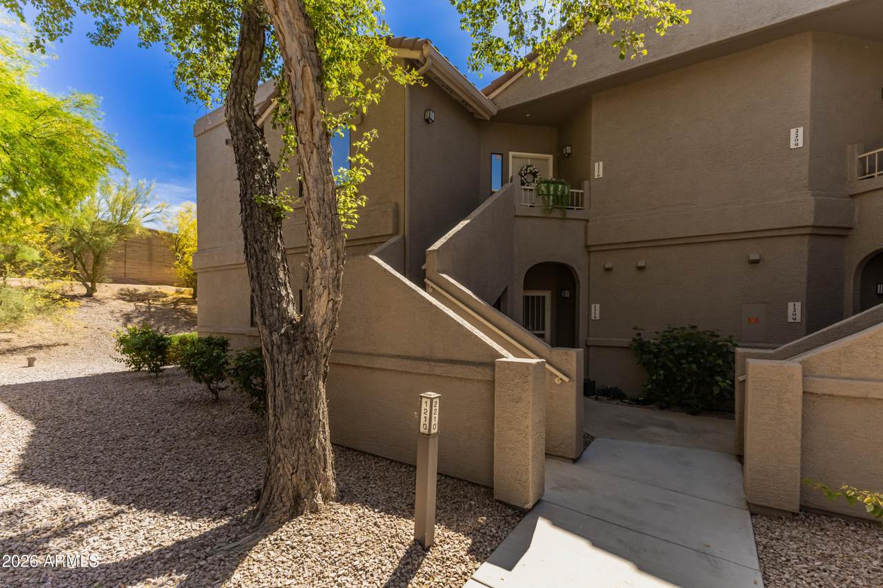 15225 100TH Street - Photo 1