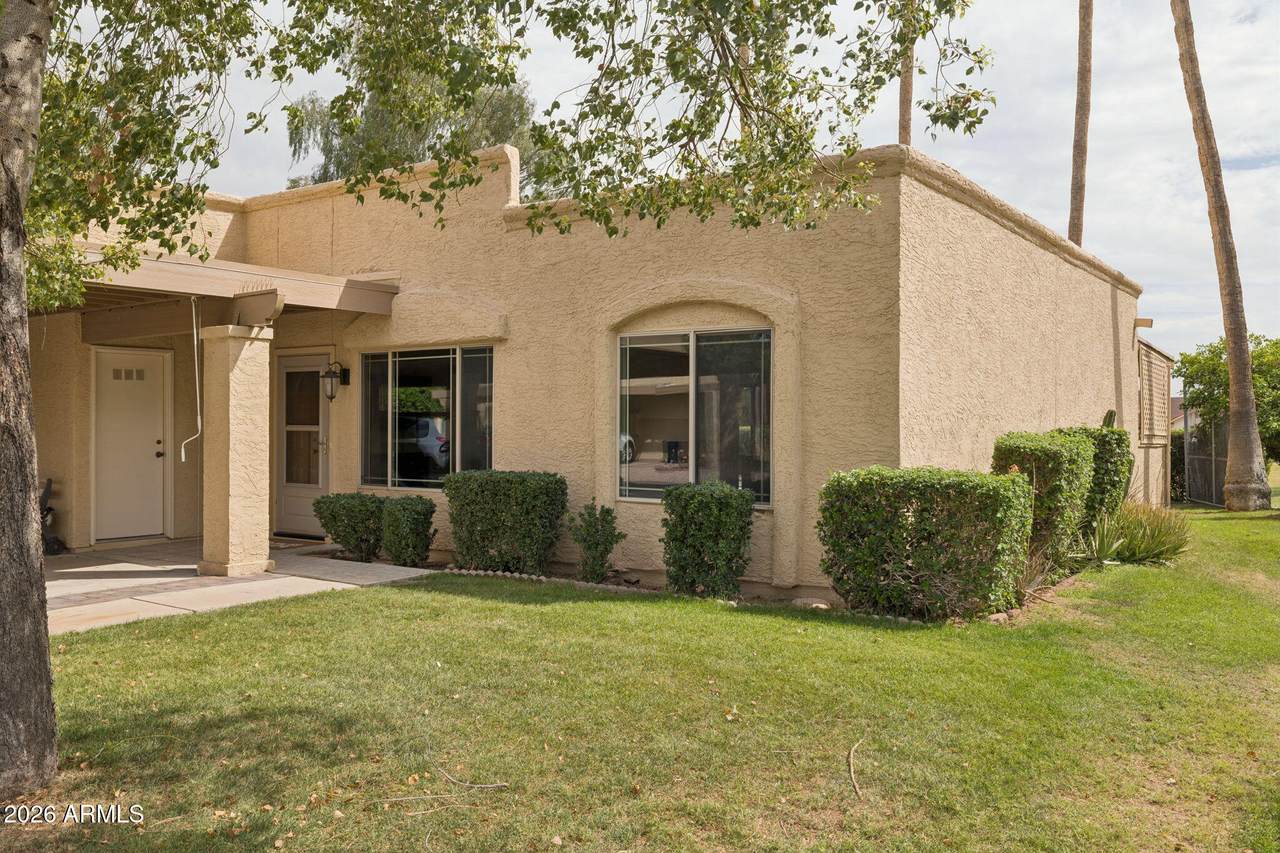 7705 Desert Flower Avenue - Photo 1