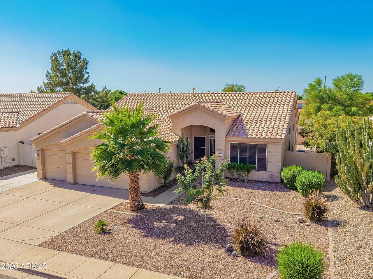 2246 Revolta - Photo 1
