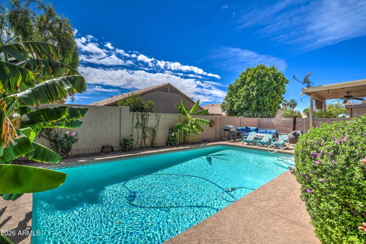 7237 Lomita Avenue - Photo 1