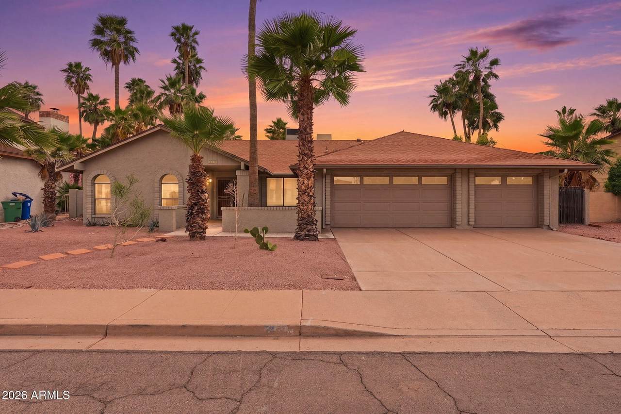 319 Hackamore Street - Photo 1