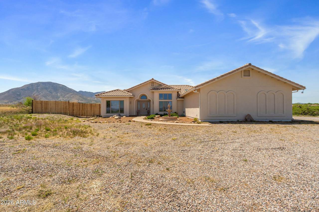 9354 Deer Ridge Trail - Photo 1