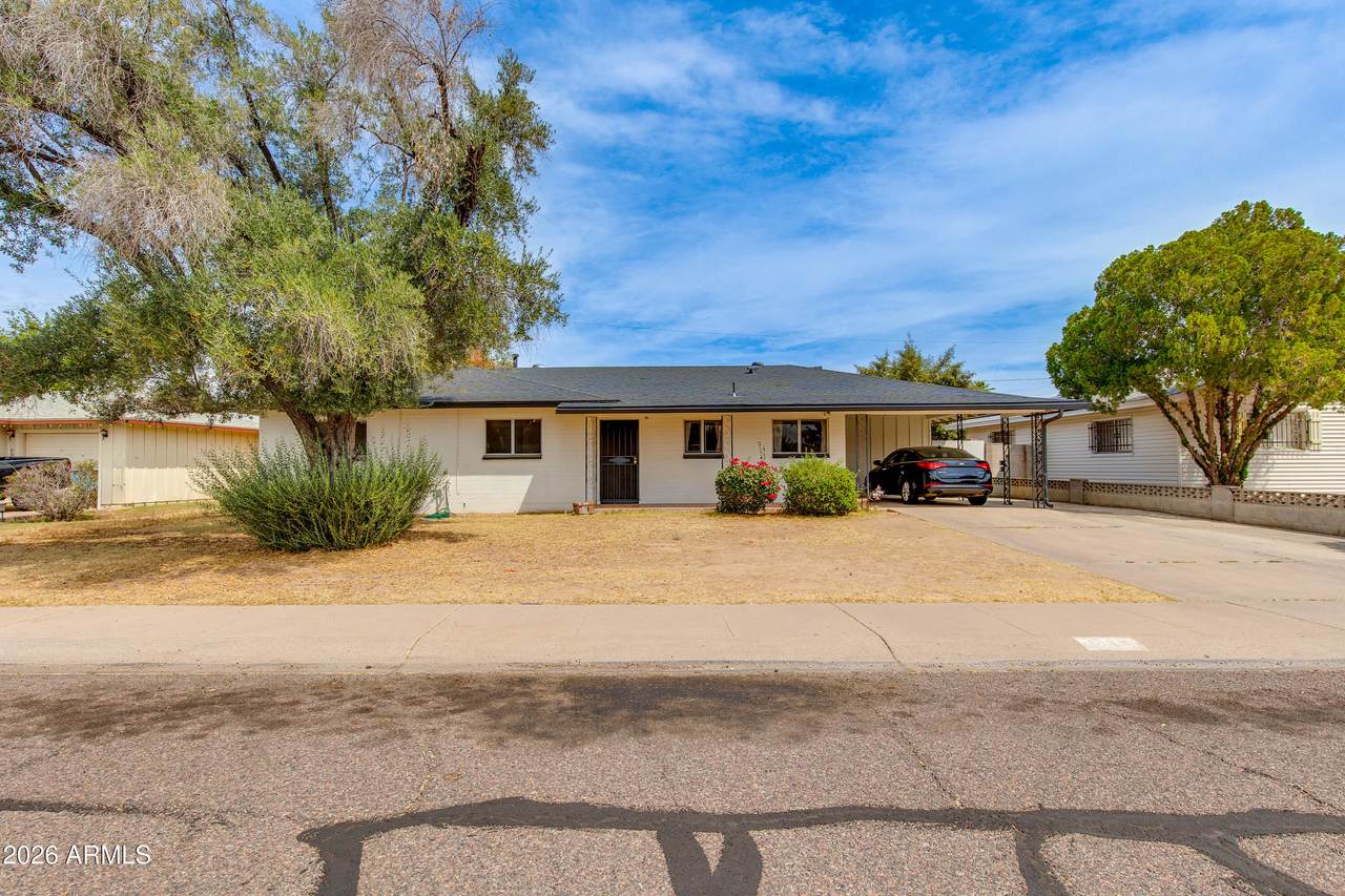 1524 Ocotillo Road - Photo 1