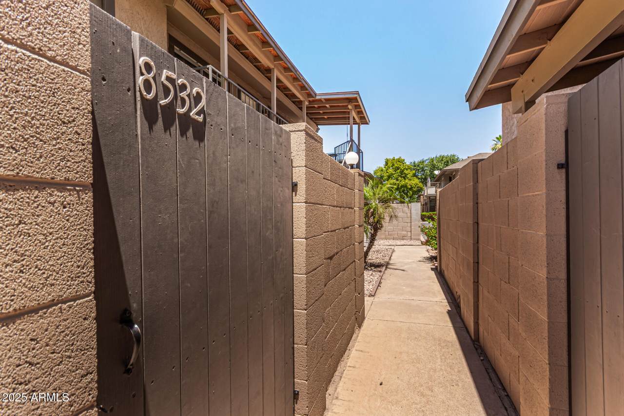 8532 Portland Street - Photo 1
