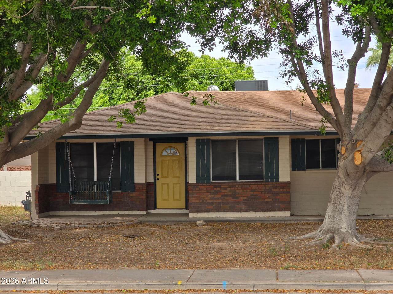 1052 8TH Place - Photo 1