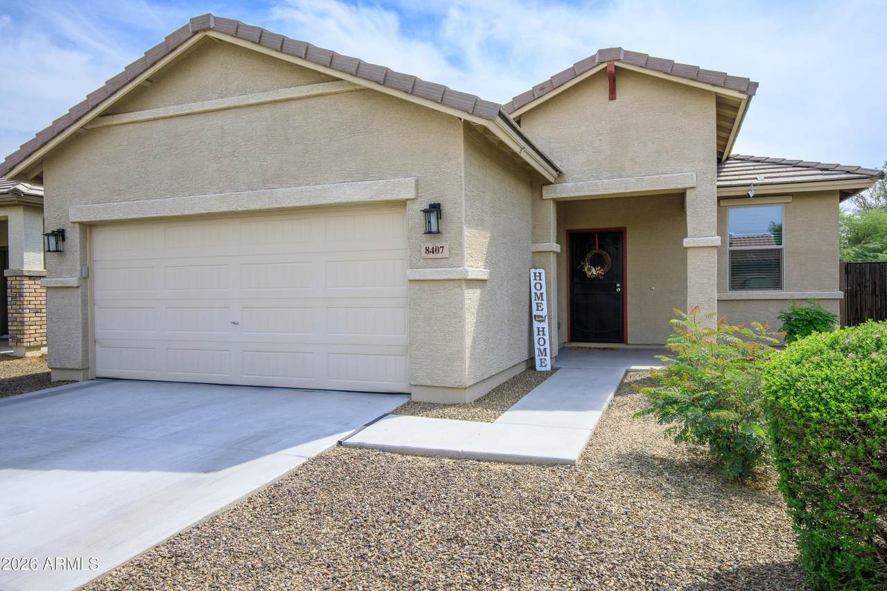 8407 61ST Drive - Photo 1