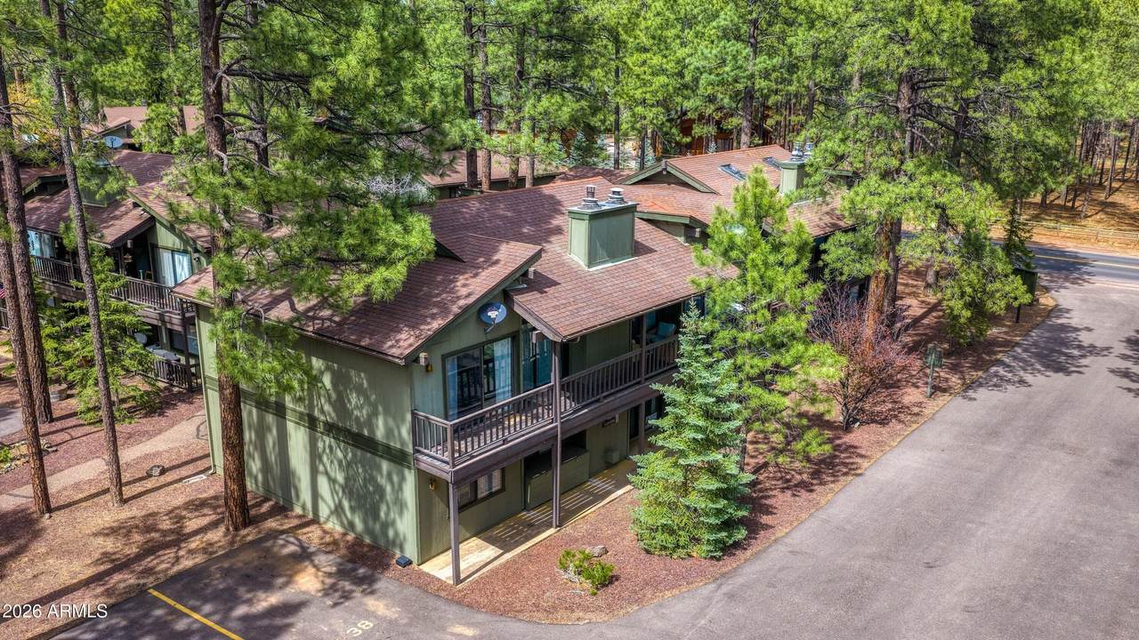 2868 Park Circle - Photo 1