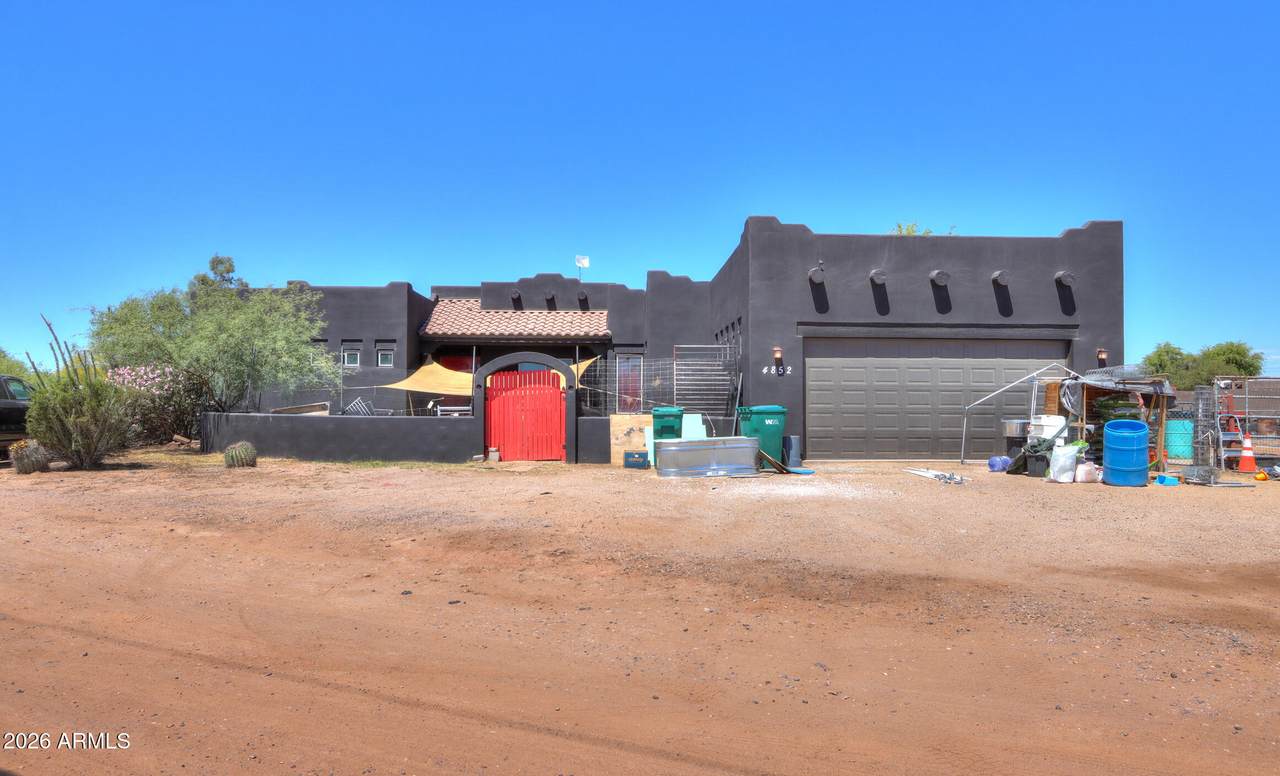 4852 Ascot Drive - Photo 1