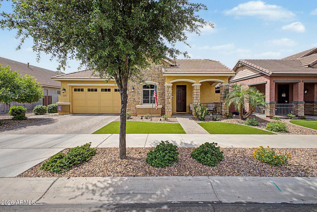 4397 Evelyn Street - Photo 1
