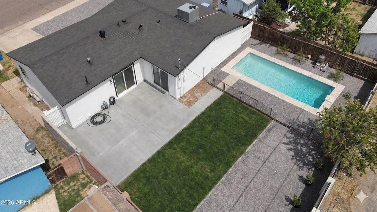 4923 Cypress Street - Photo 1